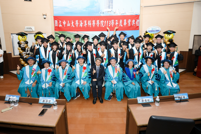 海工系大學部畢業生合照
